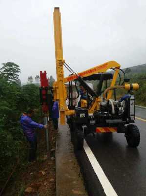 公路设备有什么（公路要用哪些机械和型号）