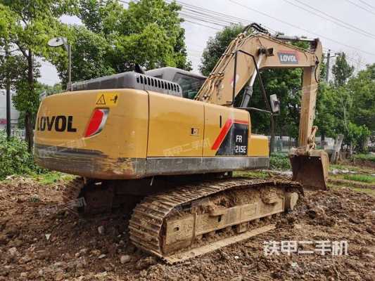 雷沃挖机什么时候出来的（雷沃挖机是什么发动机）