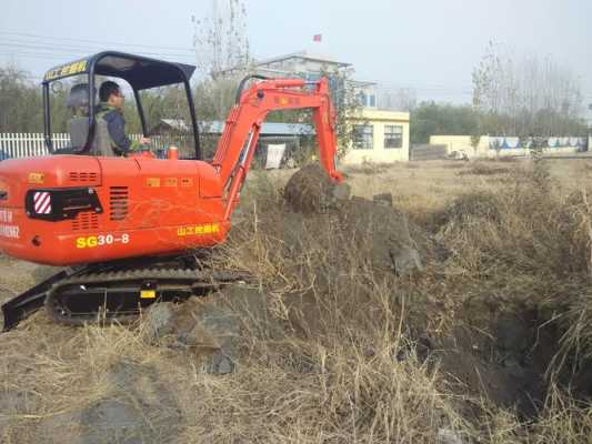 公路工程用什么型号挖掘机（公路要用哪些机械和型号）