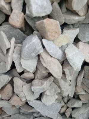 硅石矿是什么岩石（硅石矿属于金属矿吗）